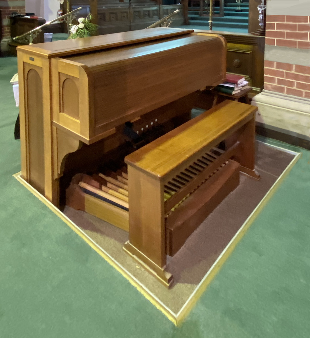 OrganConsole