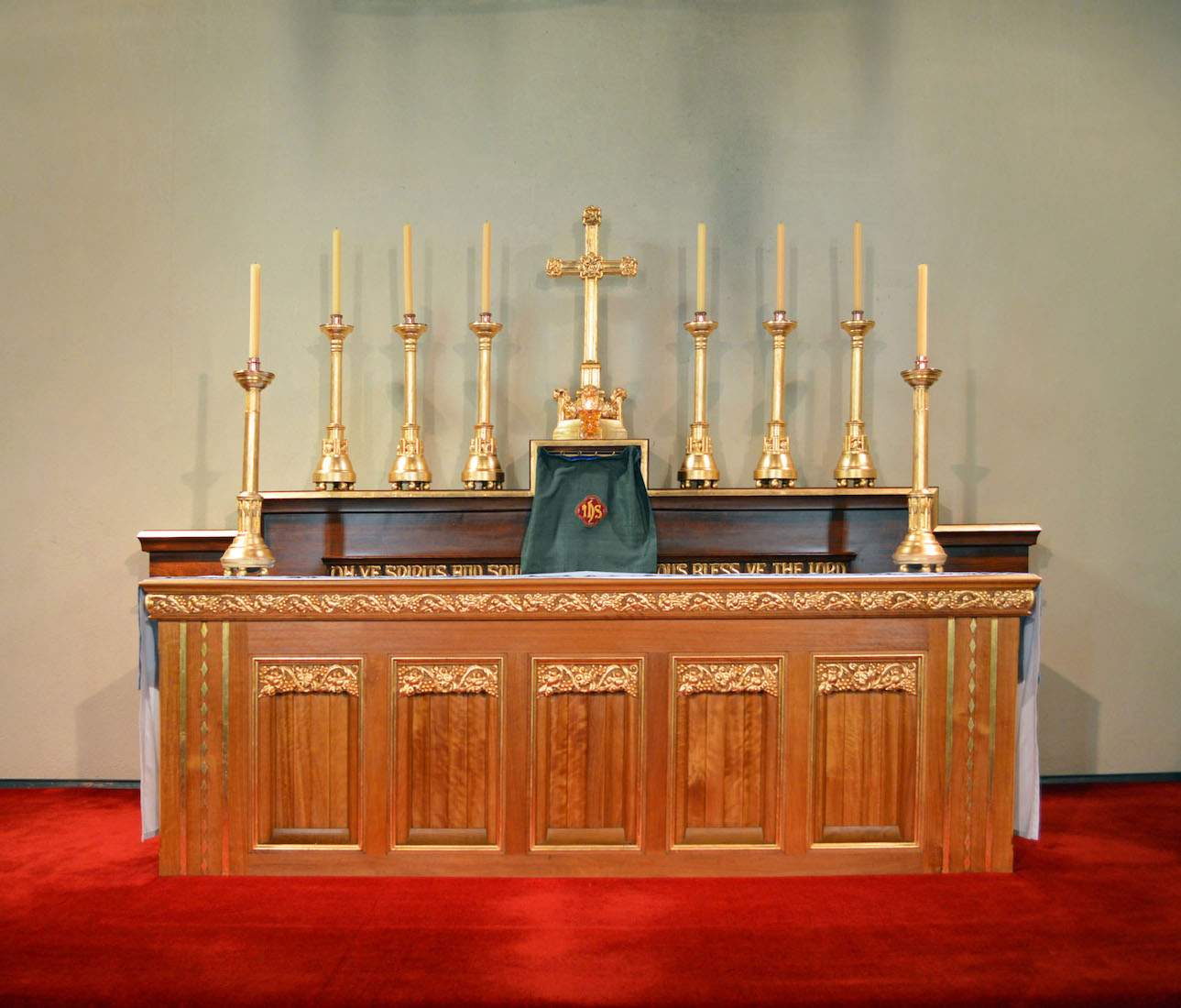 HighAltar