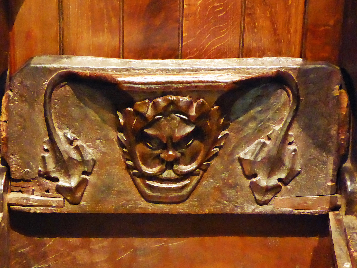 M3GreenManMisericord