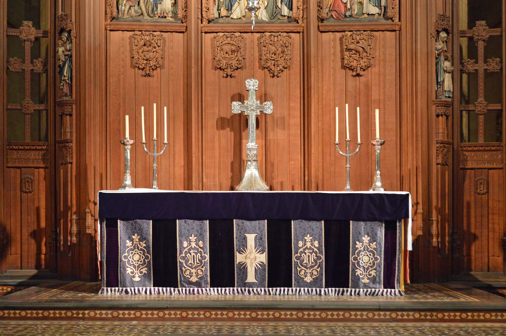 HighAltar