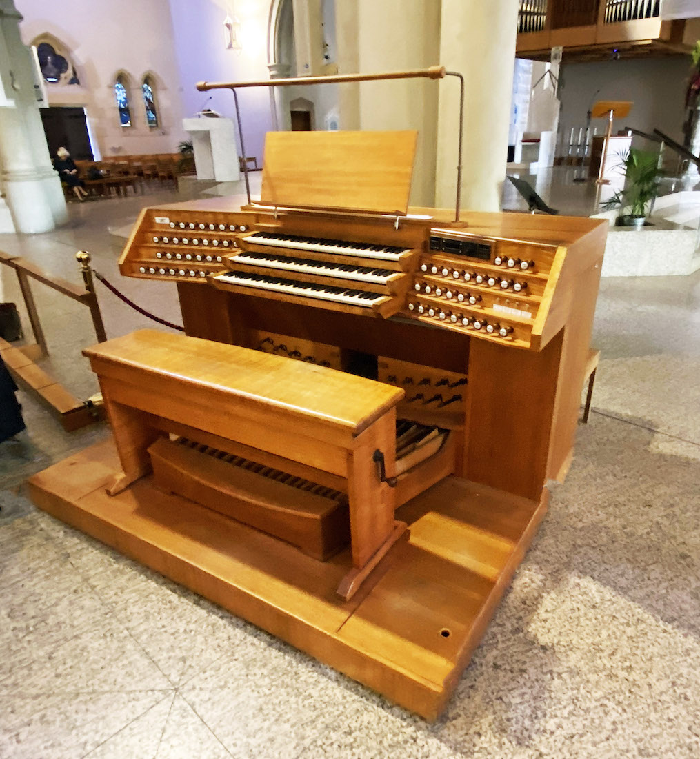 OrganConsole